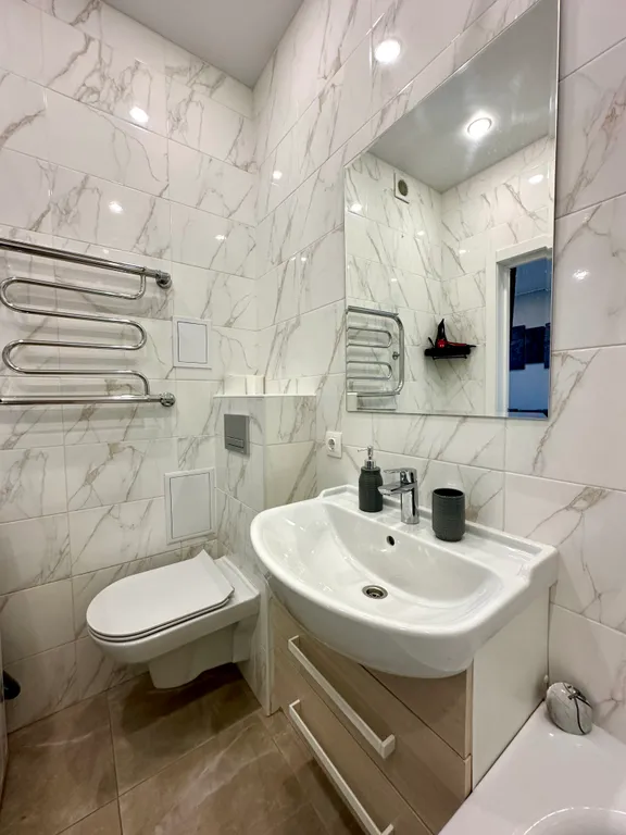 Студия с дизайнерским ремонтом и видом на канал Москвы реки