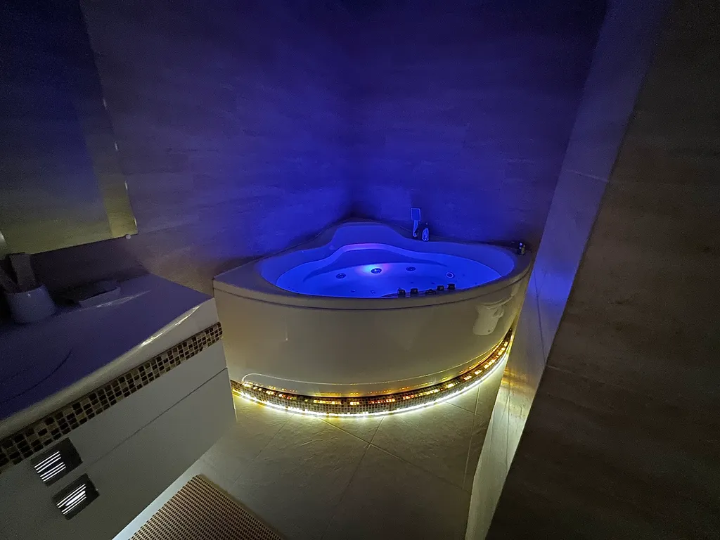 Дизайн-студия у ТЦ Армада