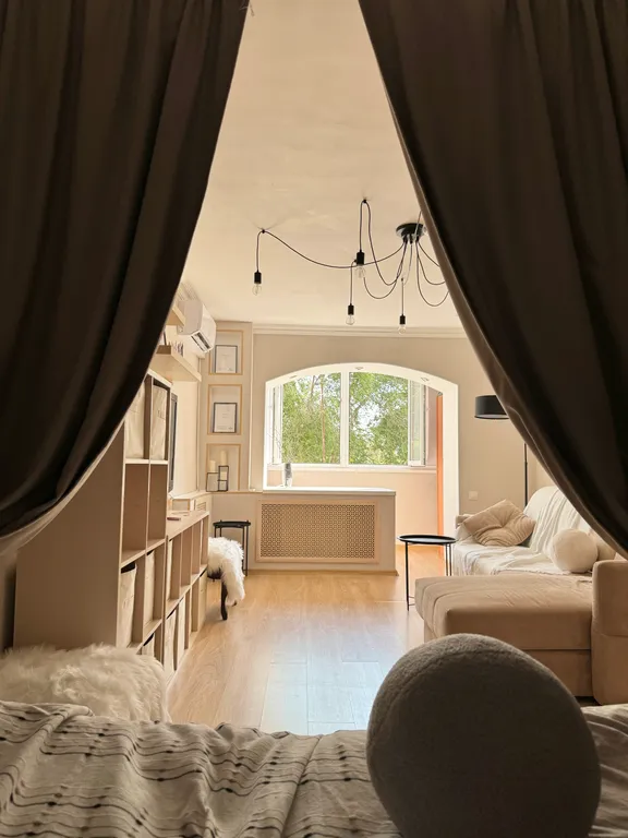 Уютное гнёздышко у леса