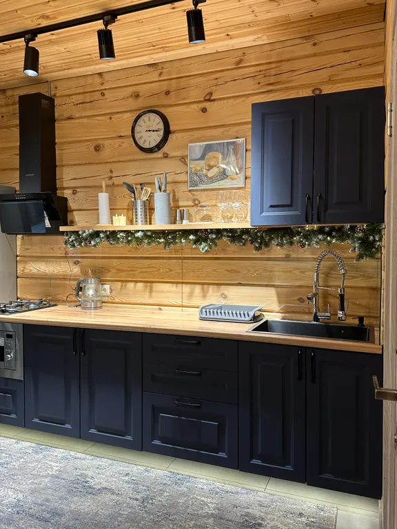 Новый круглогодичный 3-й коттедж на берегу Катуни