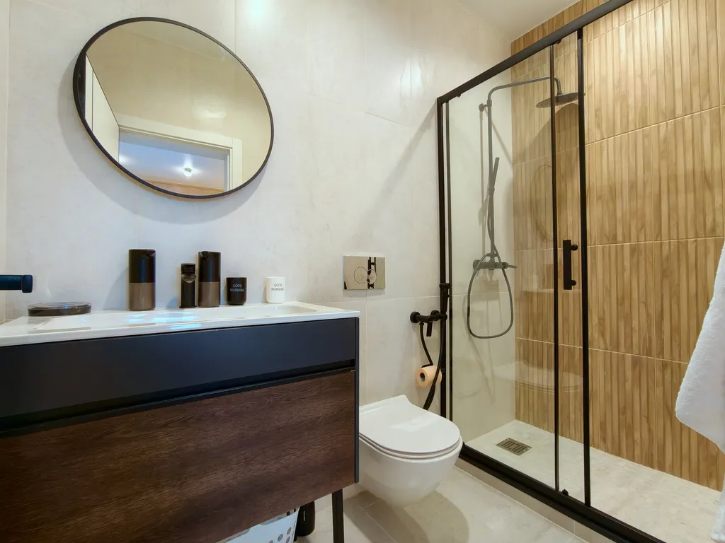 Коттедж Таунхаус на Красном озере — Светлое