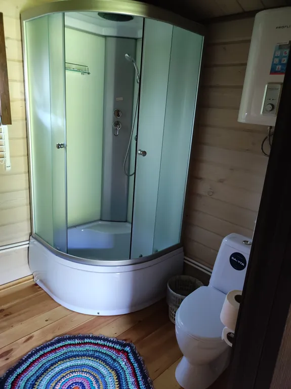 Четырехместный уютный гостевой дом с видом на горы №9