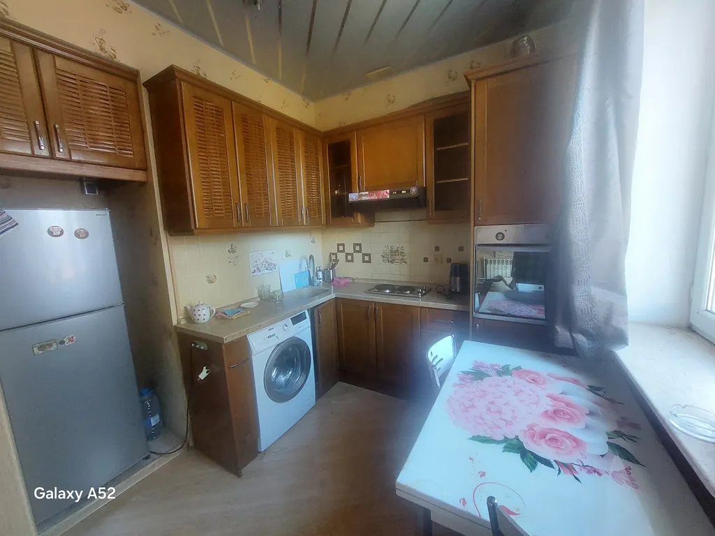 Тихое жилье в зелёном дворе