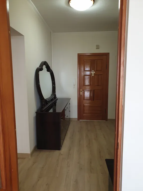 Просторная квартира в деловом центре с видом на Волгу