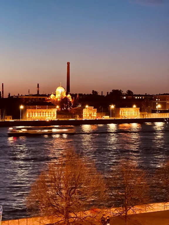 Green Loft Neva View с потрясающим видом на Неву