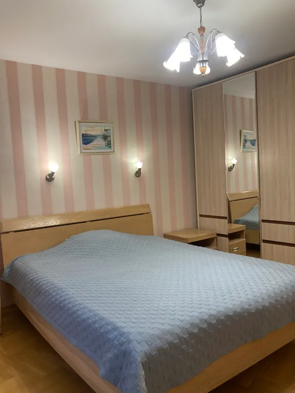 Квартира Квартира Уютная трешка, рядом метро Аэродромная — Минск
