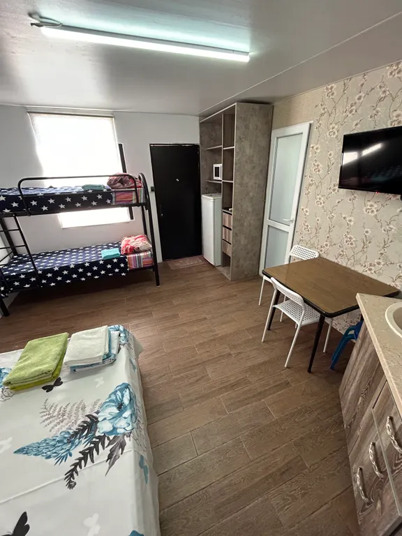 Коттедж 1-комнатный Дом — Кучугуры