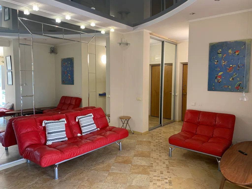 Квартира с видом на море рядом с набережной