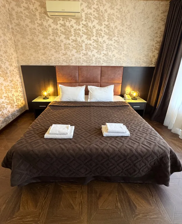 Квартира 2-комнатная Квартира — Геленджик