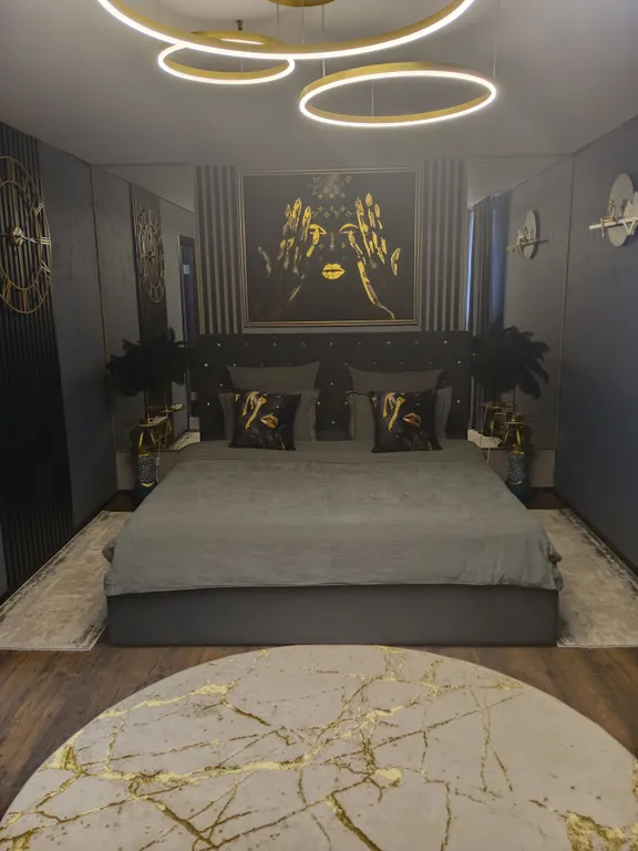 Новые двухэтажные апартаменты с бассейном и сауной