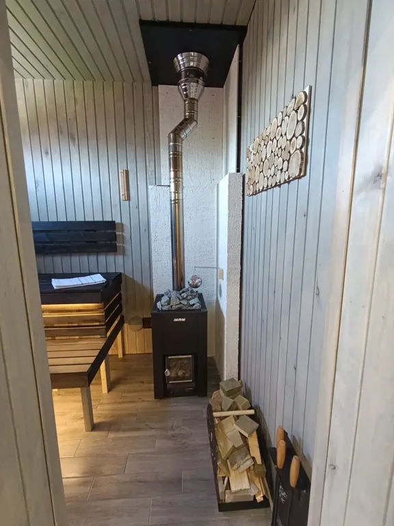 Коттедж с видом на сад