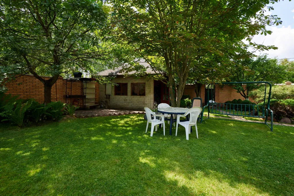 Уютный коттедж с бассейном и сауной