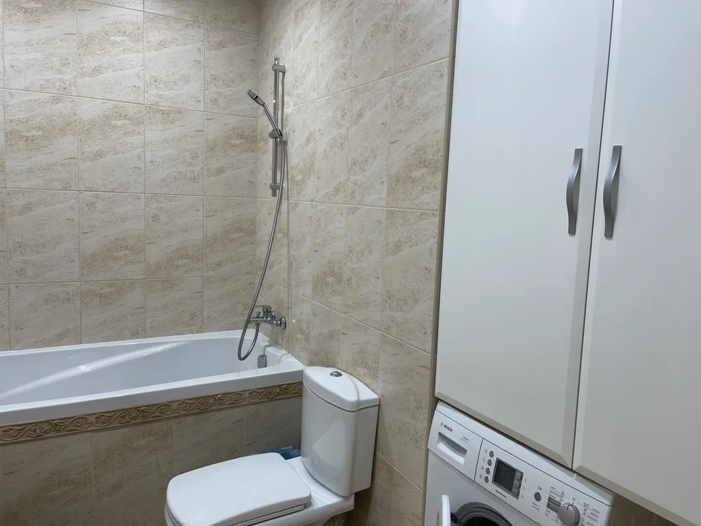 Видовая трехкомнатная квартира