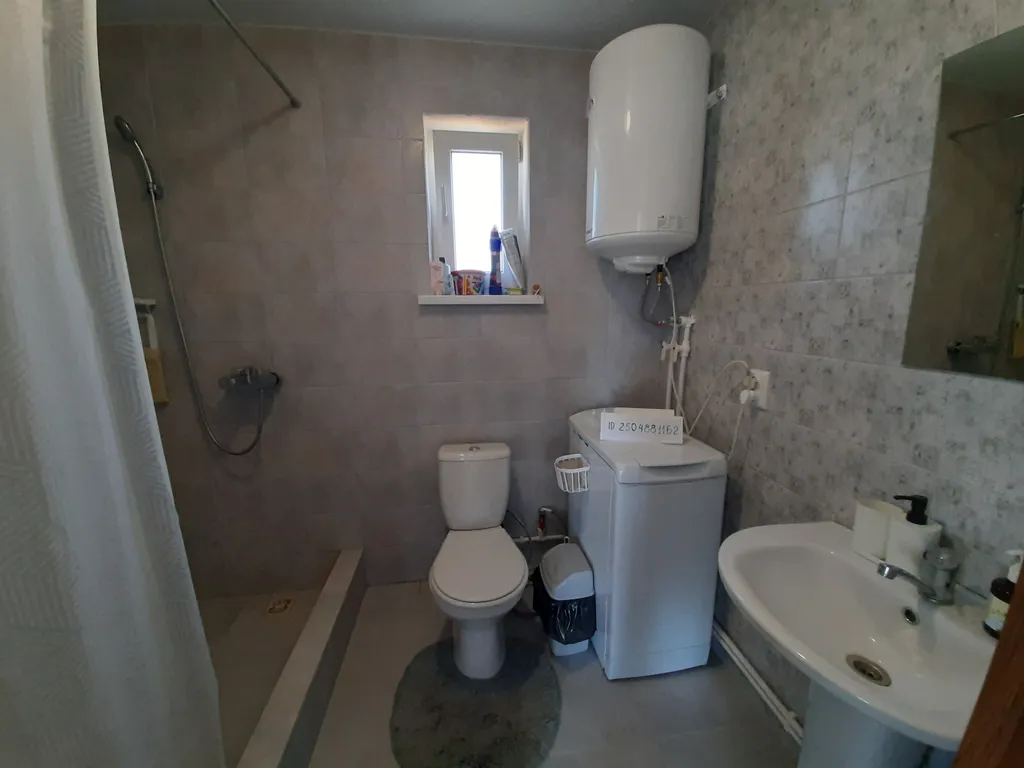 Дом у моря с видом на море