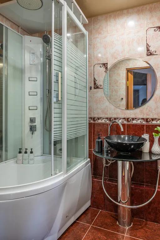 Большая семейная