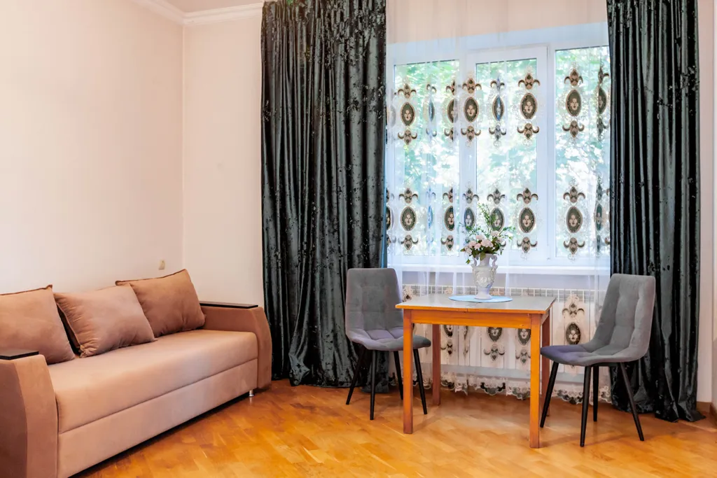 Уютный дом в центре города