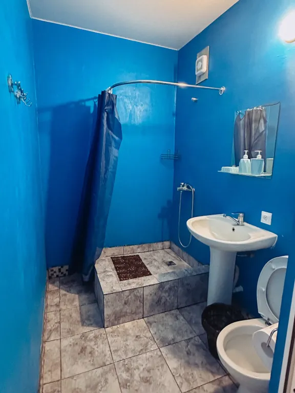 Номер комфорт с собственной ванной комнатой