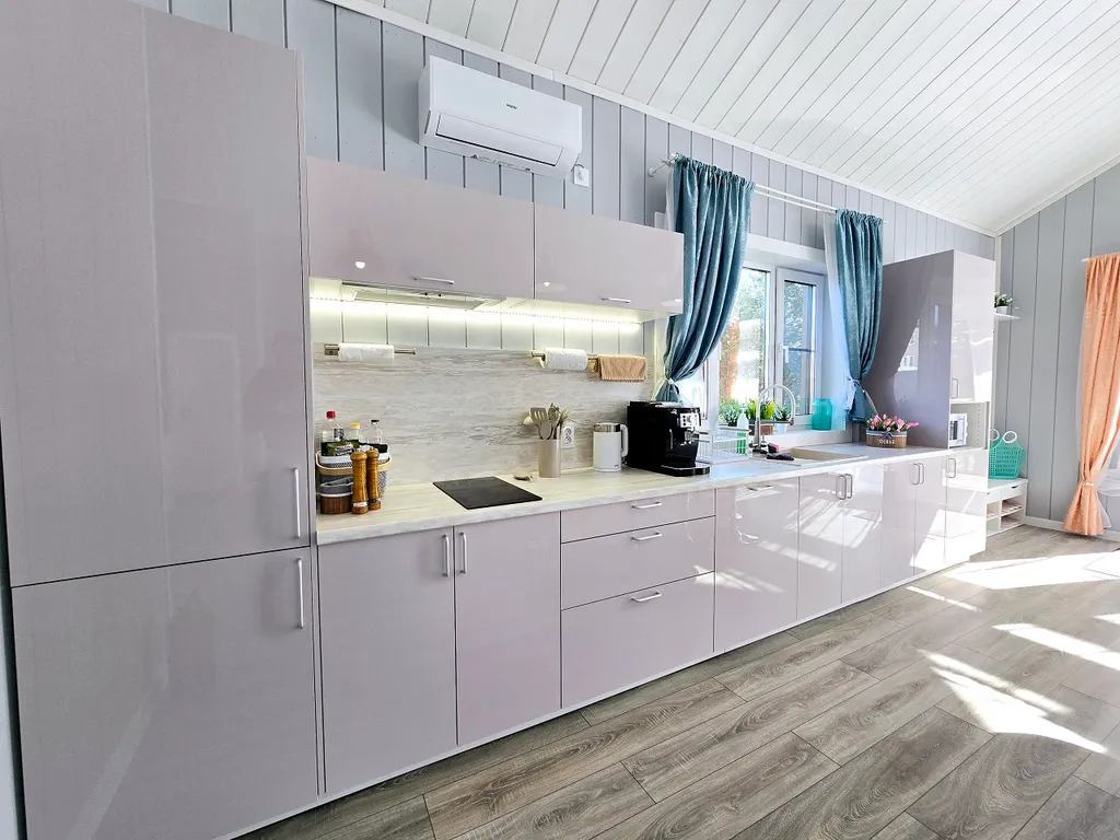 Семейный релакс-дом у реки с баней