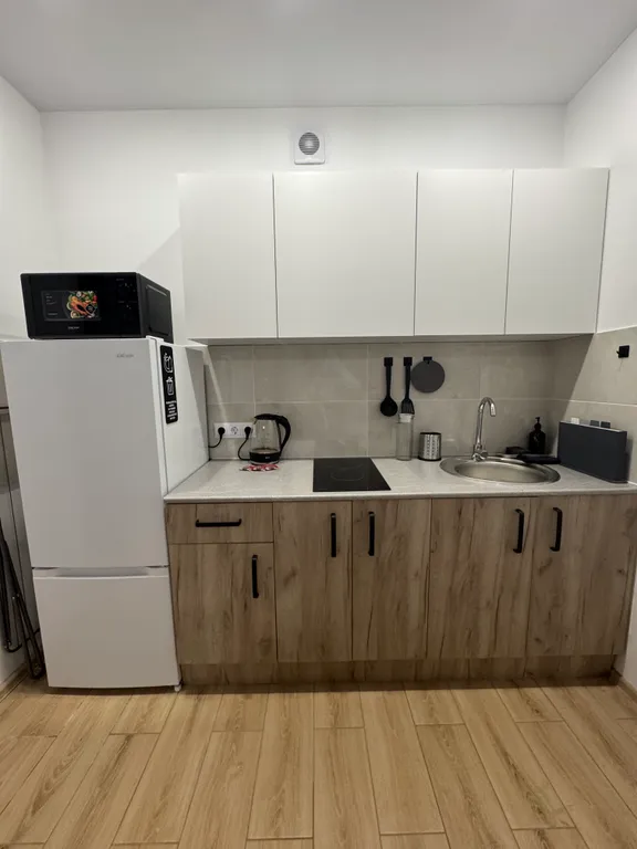 Видовая двушка с качелями и видом на озеро