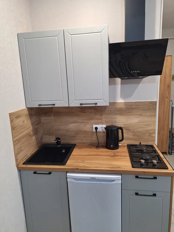 Квартира Квартира Студия Премиум Люкс со своим двором в центре города Геленджика — Геленджик