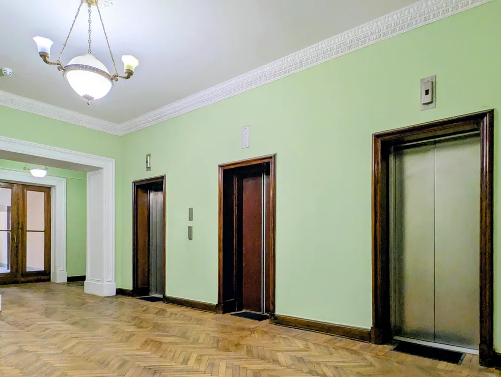 Квартира КвартираСвободна на Кудринской Площади 1 — Москва