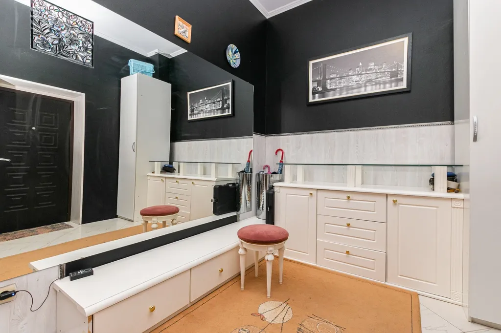 Супер дом в 5 мин от парка Галицкого и Японского сада