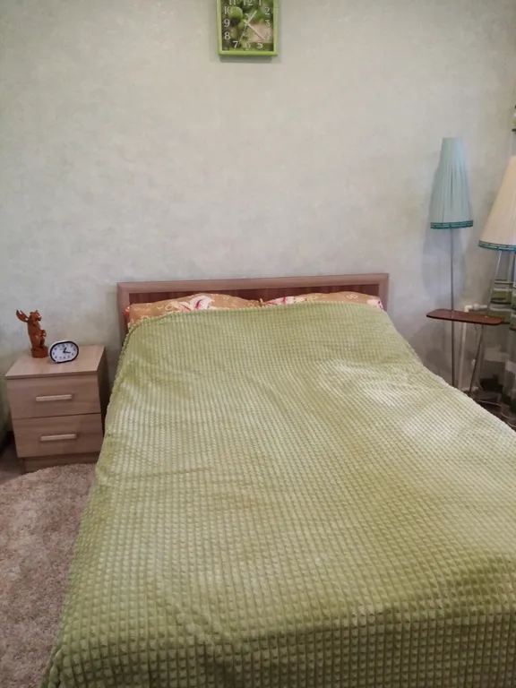 Уютная квартира в Юго-западном районе с видом на Спасо-Яковлев монастырь