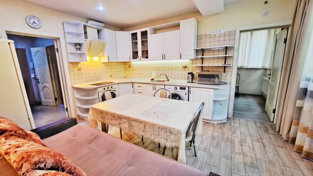 Квартира Уютная, просторная 2-комнатная квартира — Краснодар