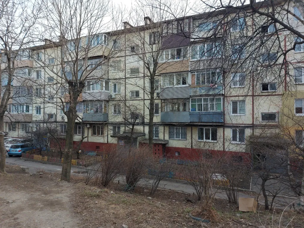 Уютная и светлая квартира на Первой Речке