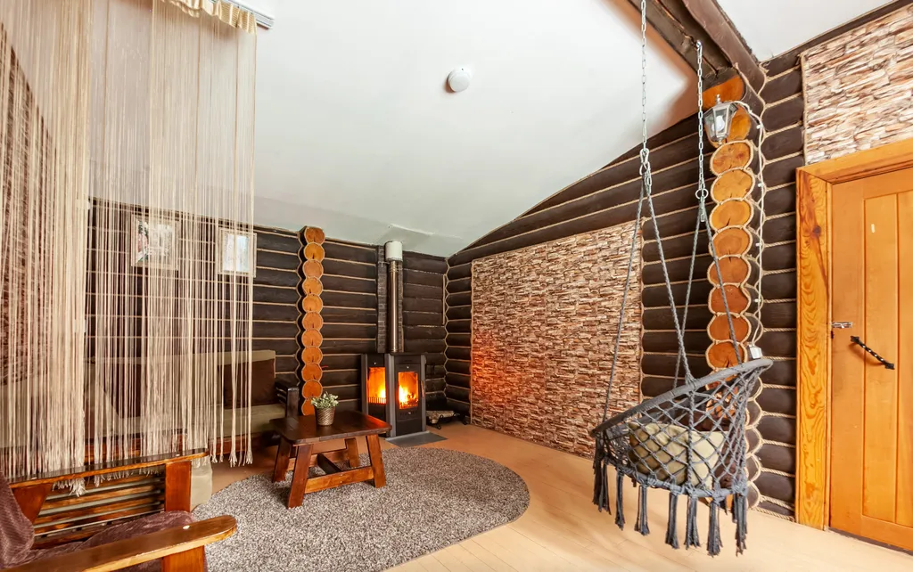 Квартира Четырехместный бунгало Семейный с каминным залом — аренда посуточно в Усть-Сема