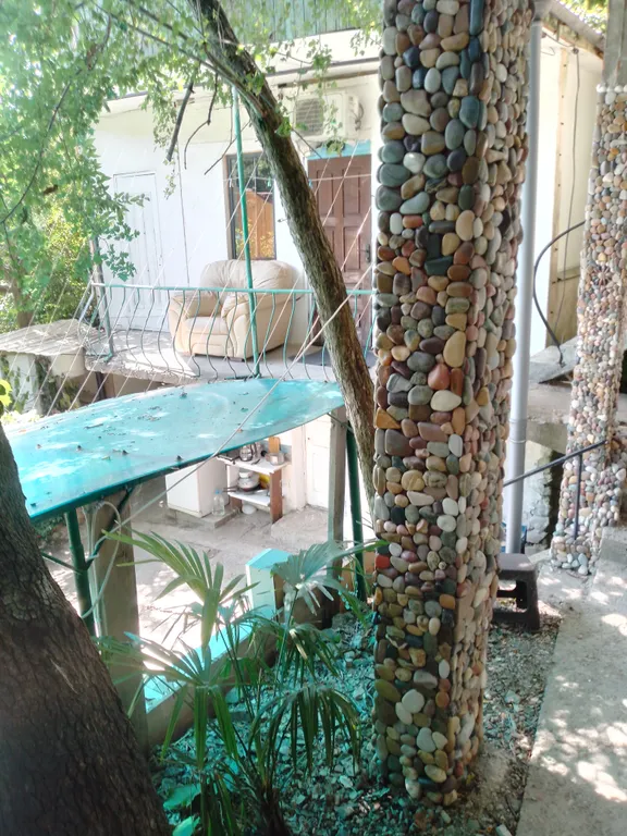 2й этаж домика в саду, 10 минут пешком до моря