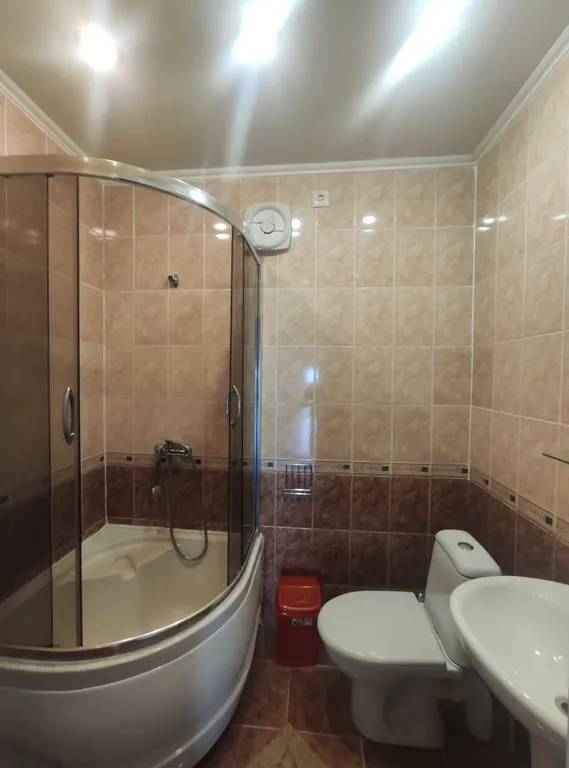 Квартира Квартира Просторный и номер, с видом на горы и море — Алушта