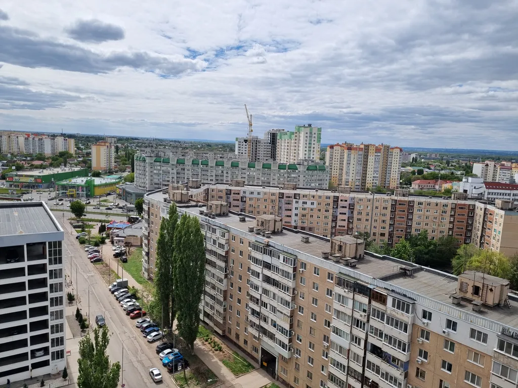 Светлая уютная студия в центре с видом на Энгельс, Саратов и Волгу