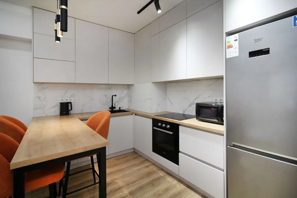 Квартира Просторная квартира на Арбате — Алматы