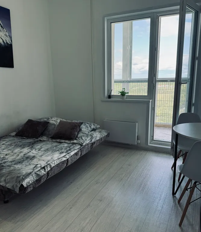 Уютная квартира в новом районе с красивым видом на лес