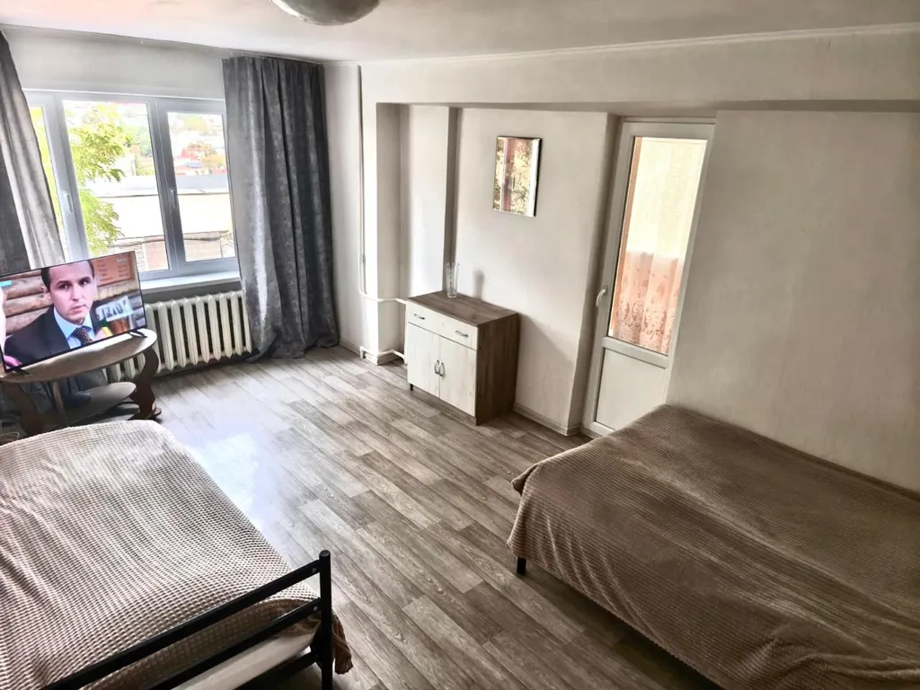 2-комнатная Квартира — аренда посуточно в Алушта