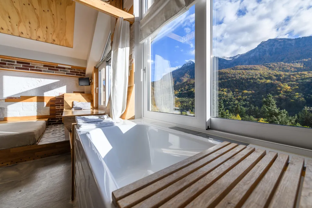 Дизайн-мечта - этника ваше окно в горы