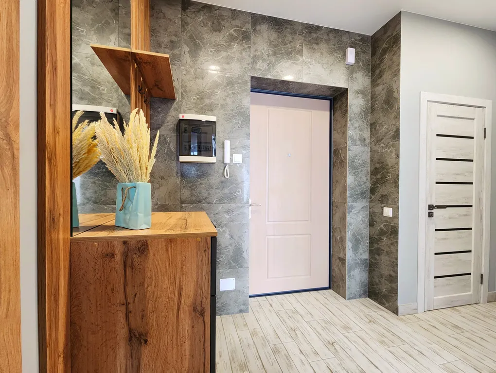 Квартира 2-комнатная видовая квартира возле МВДЦ Сибирь — Красноярск