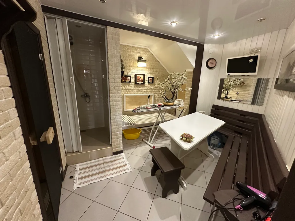 Коттедж Уютный коттедж с садом в центре Сочи — Сочи