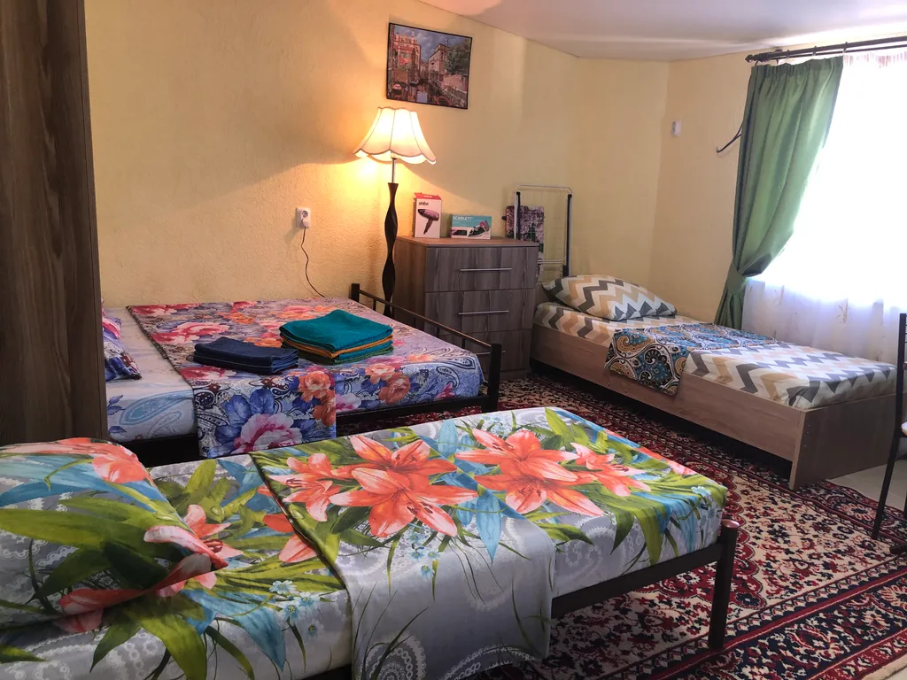 Квартира-студия с кухней и со своей ванной комнатой — аренда посуточно в Голубицкая