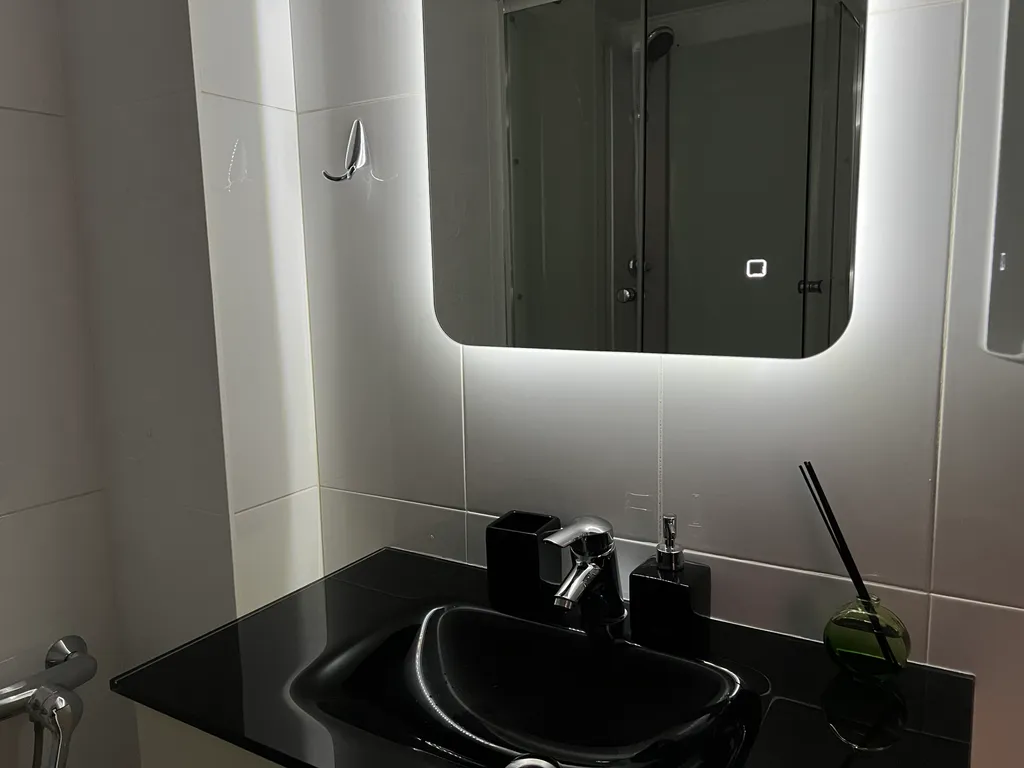 Квартира Квартира Двухкомнатный апартамент в ЖК комфорт-класса в центре — Калининград