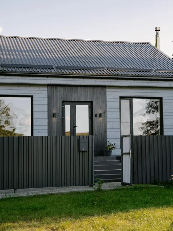 Dovbenihouse Дом с баней и купелью