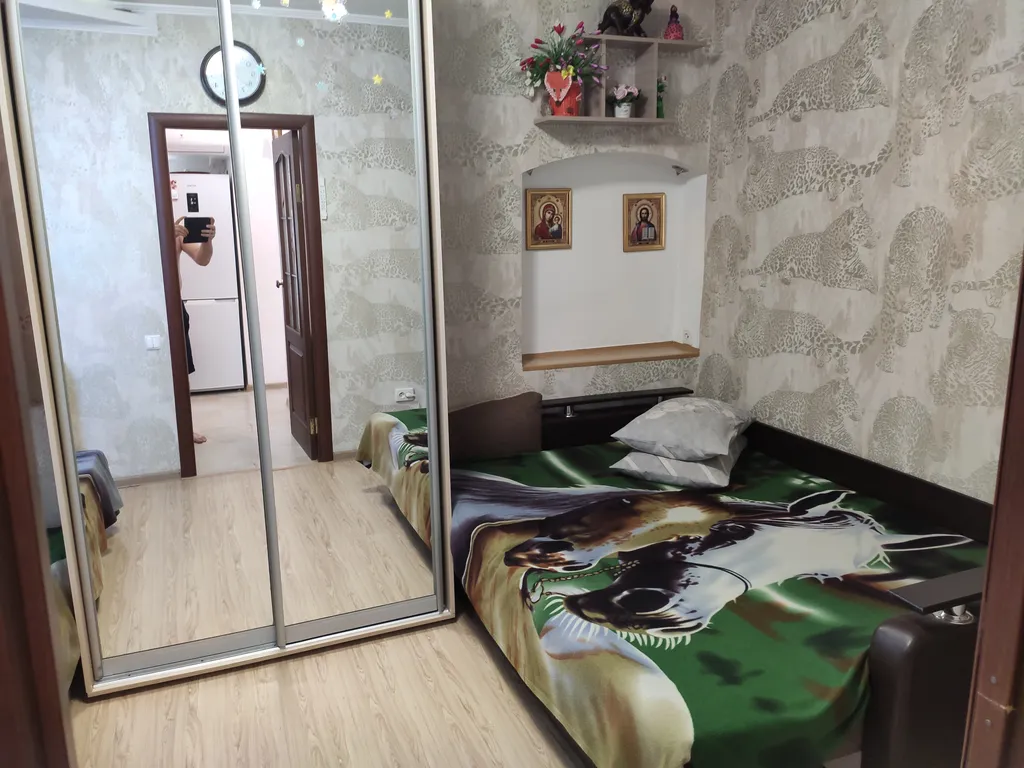 Квартира Уютная однокомнатная квартира возле парка с фонтаном — Евпатория