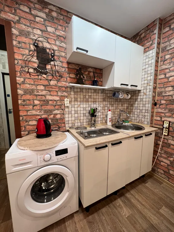 Красивая и уютная студия недалеко от центра