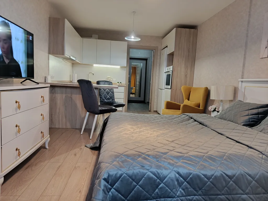 Светлая студия