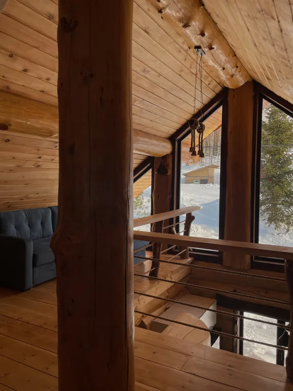 Шикарный дом из бревна