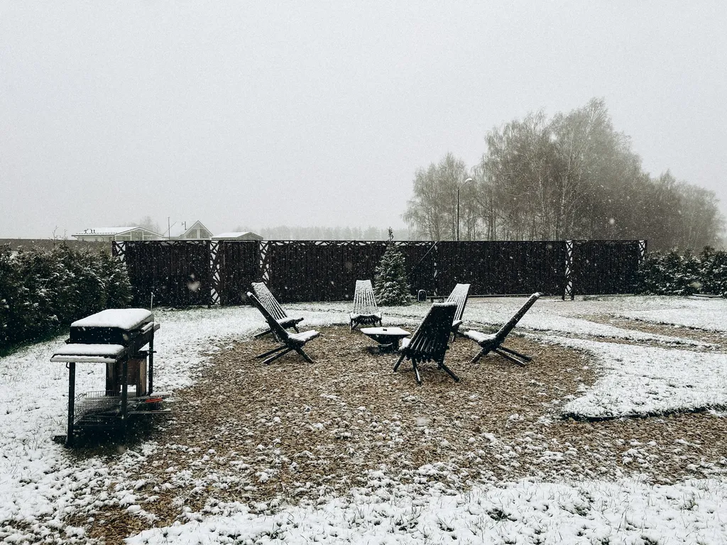 Дизайнерский дом с гриль-мангалом, сауной и большой террасой