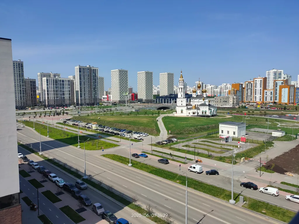 Квартира Квартира Современная уютная двушка для комфортного семейного отдыха — Екатеринбург