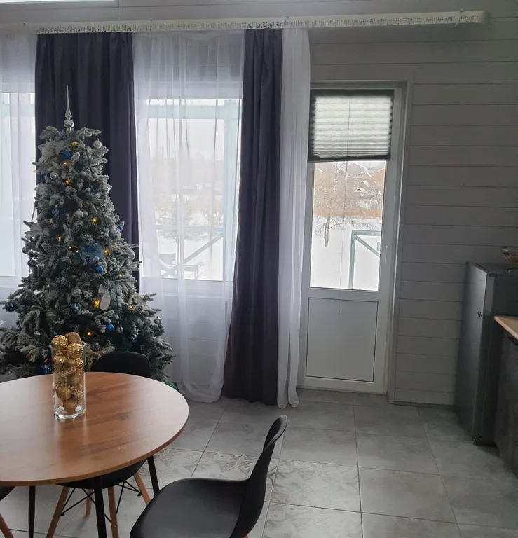 Уютный дом на берегу реки Кимрка