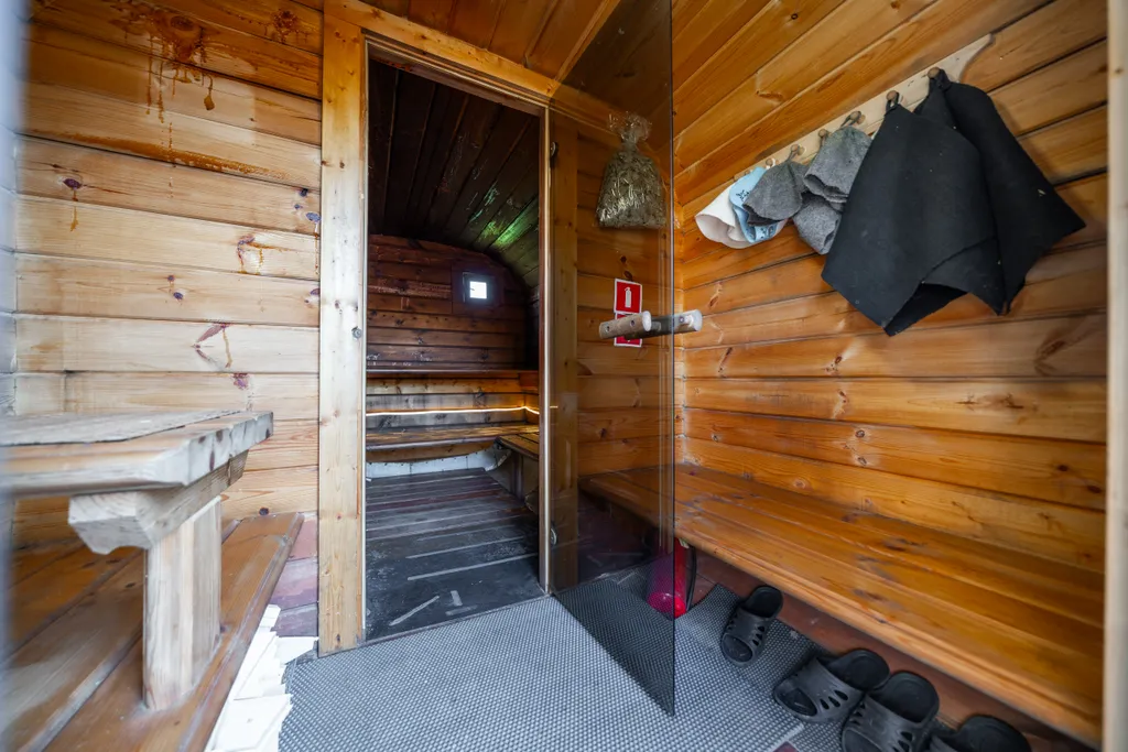 Современный домик с баней